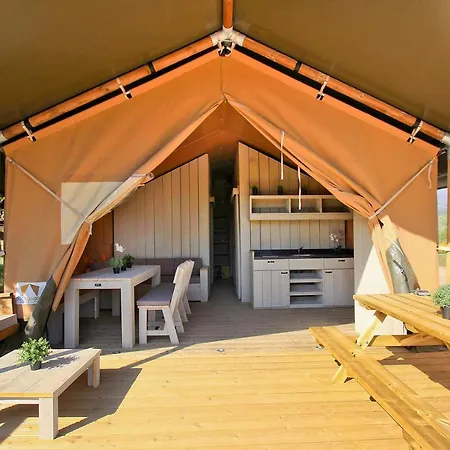 Campingplatz Fishing 2*